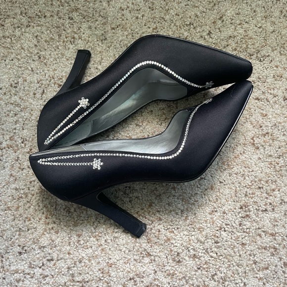 New! Nina pumps, size 8 - Picture 3 of 8